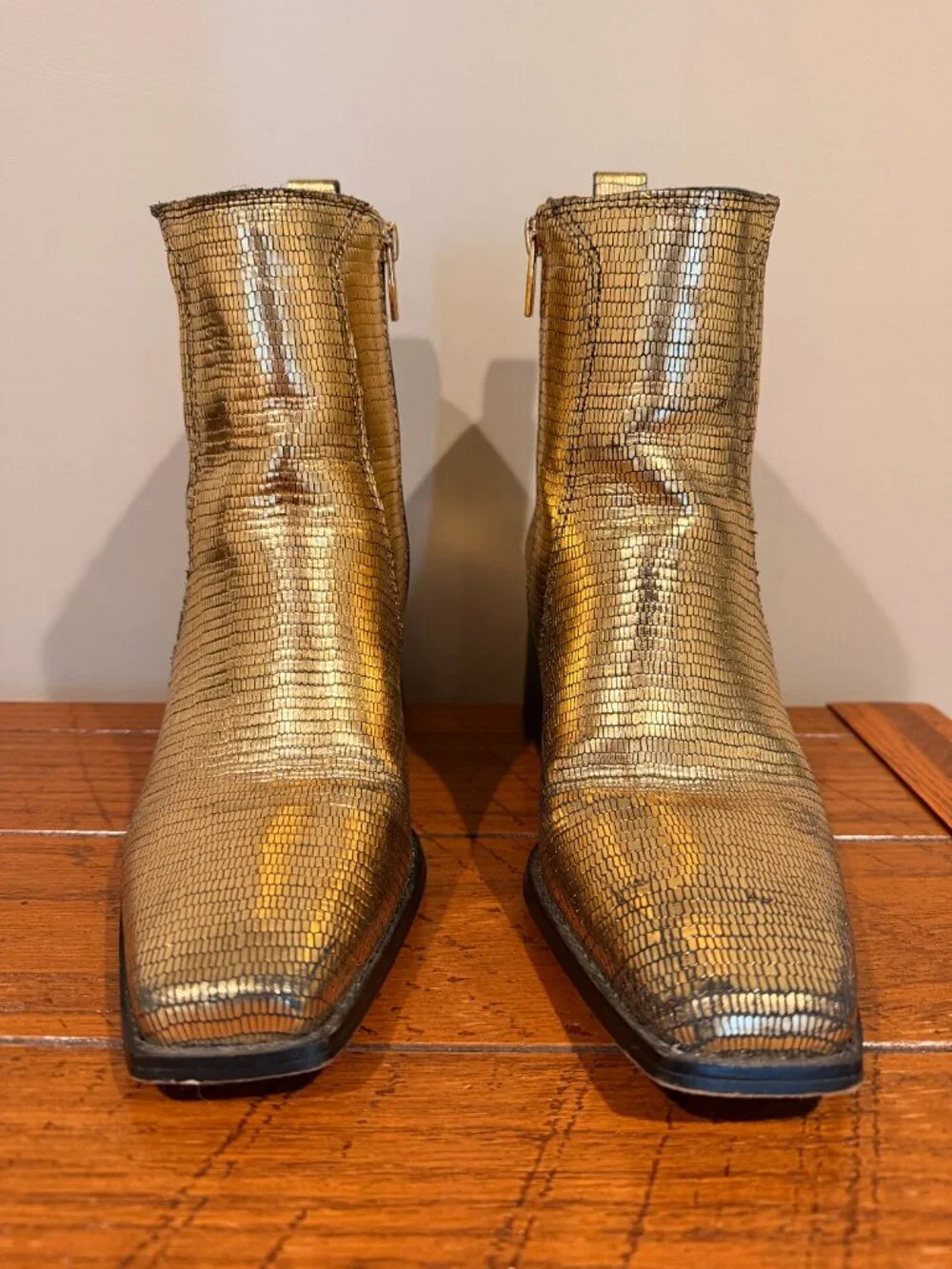 Vince Camuto Sojetta Square Toe Bootie Gold Metallic Leather Women's Size 9.5 M